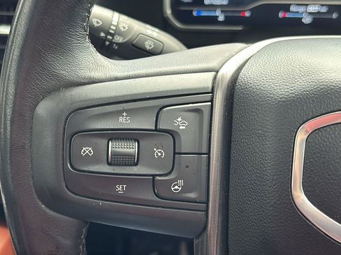 Certified 2024 GMC Sierra 2500 Denali Ultimate AWD/4WD image 29