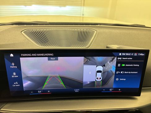 Used 2024 BMW 230i Coupe w/ Convenience Package image 27