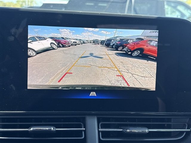 Certified 2024 Chevrolet Trax ACTIV w/ Sunroof Package FWD image 14