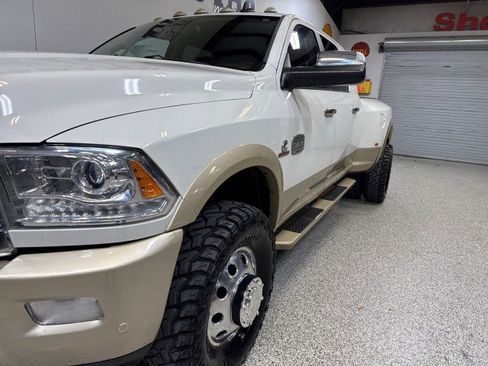 Used 2017 RAM 3500 Laramie Longhorn image 10