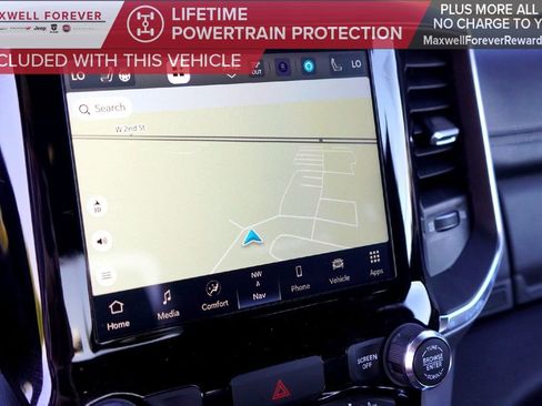 Used 2024 RAM 1500 Laramie image 10