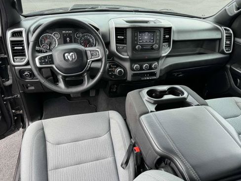 Used 2023 RAM 1500 Big Horn AWD/4WD image 7