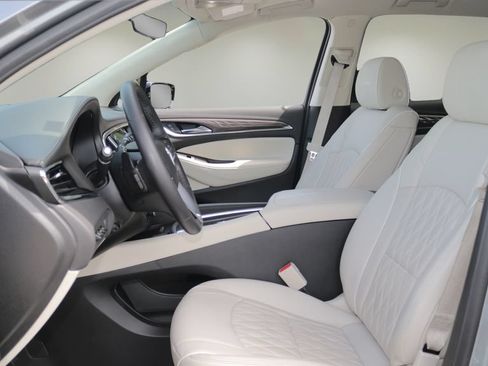 Used 2024 Buick Enclave Avenir w/ Trailering Package, 5000 lbs. FWD image 12