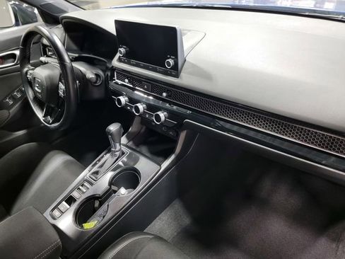 Certified 2024 Honda Civic Sport image 17