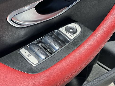 Used 2021 Mercedes-Benz E 450 Cabriolet image 16
