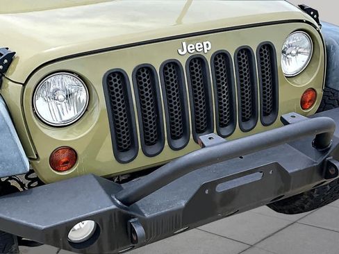 Used 2013 Jeep Wrangler Sport AWD/4WD image 25