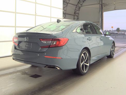 Used 2022 Honda Accord Sport image 4