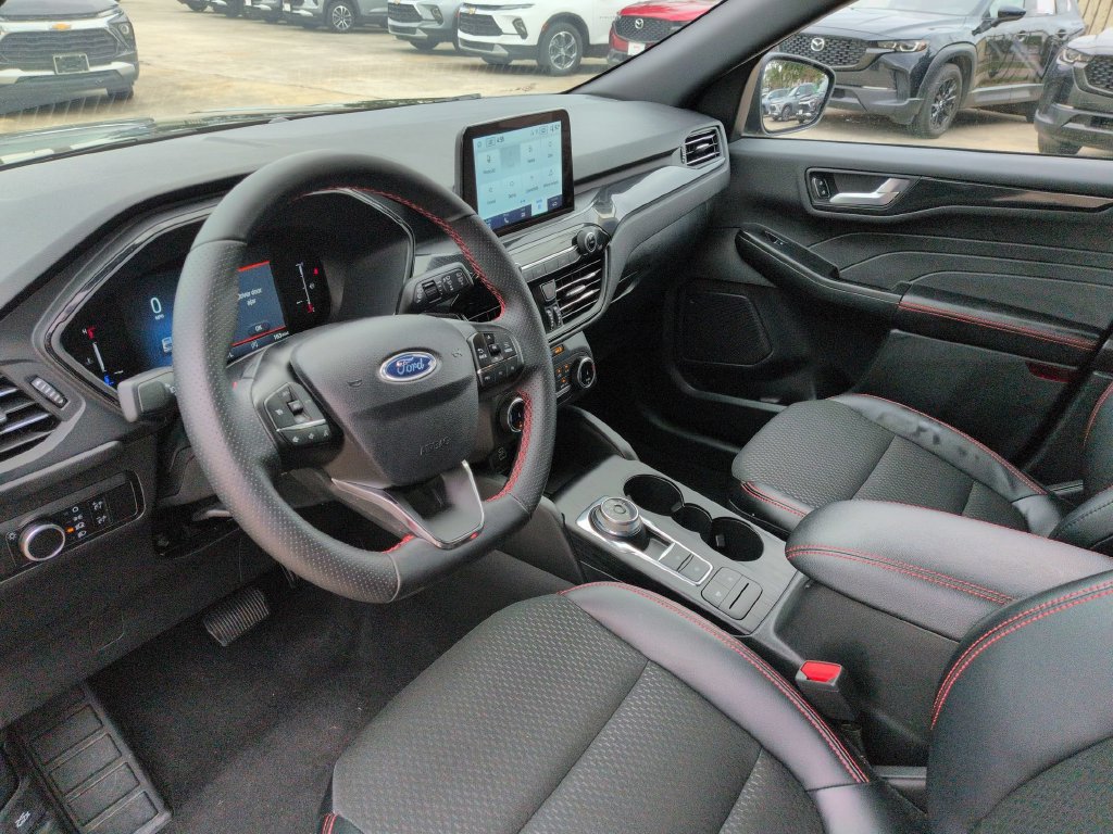 Used 2026 Ford Escape ST-Line FWD image 15