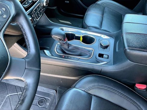 Used 2023 Chevrolet Traverse RS w/ LPO, Floor Liner Package AWD/4WD image 21