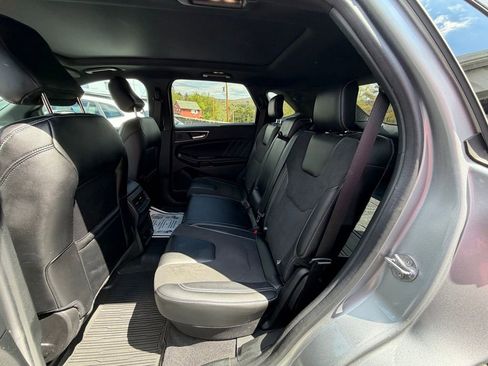 Used 2024 Ford Edge ST w/ Equipment Group 401A AWD/4WD image 10