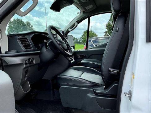 New 2026 Ford Transit 350 148 Low Roof RWD image 9