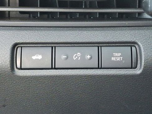 Used 2025 Nissan Altima 2.5 SR image 26