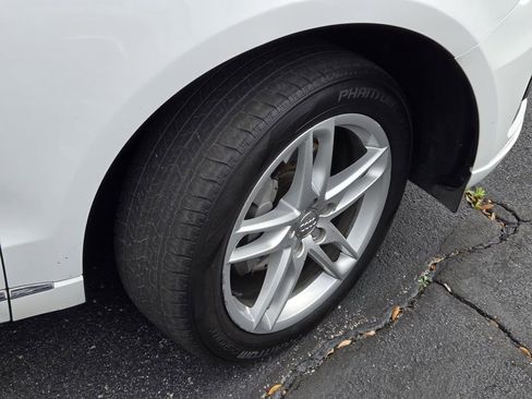 Used 2017 Audi Q5 2.0T Premium Plus w/ Technology Package image 6