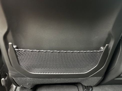 New 2025 Jeep Grand Cherokee Altitude image 24