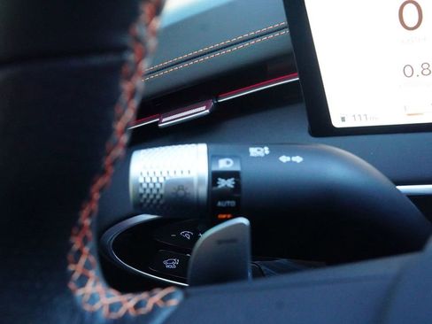 New 2026 Genesis GV70 3.5T Sport Prestige image 12