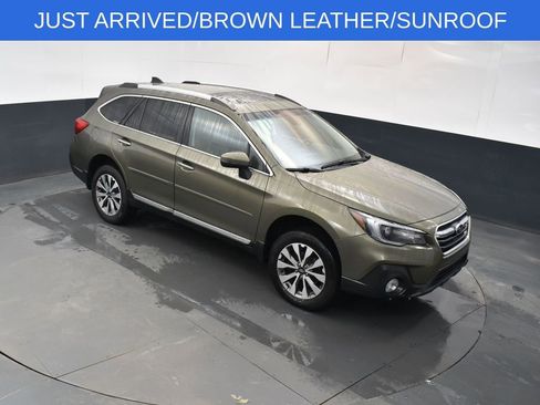 Used 2019 Subaru Outback 3.6R Touring w/ Popular Package #3A image 37