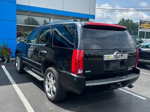 Used 2009 Cadillac Escalade AWD image 7