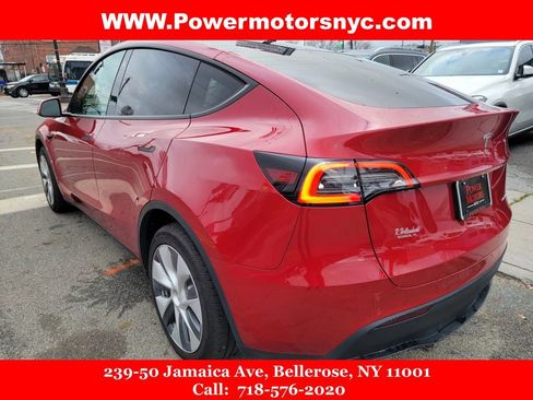 Used 2022 Tesla Model Y Long Range image 4