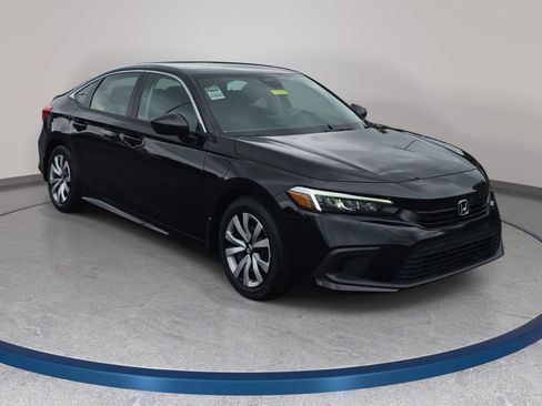 Used 2024 Honda Civic LX image 3