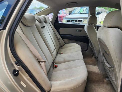Used 2007 Hyundai Elantra GLS FWD image 15