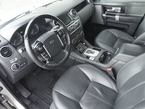 Used 2016 Land Rover LR4 HSE LUX image 18