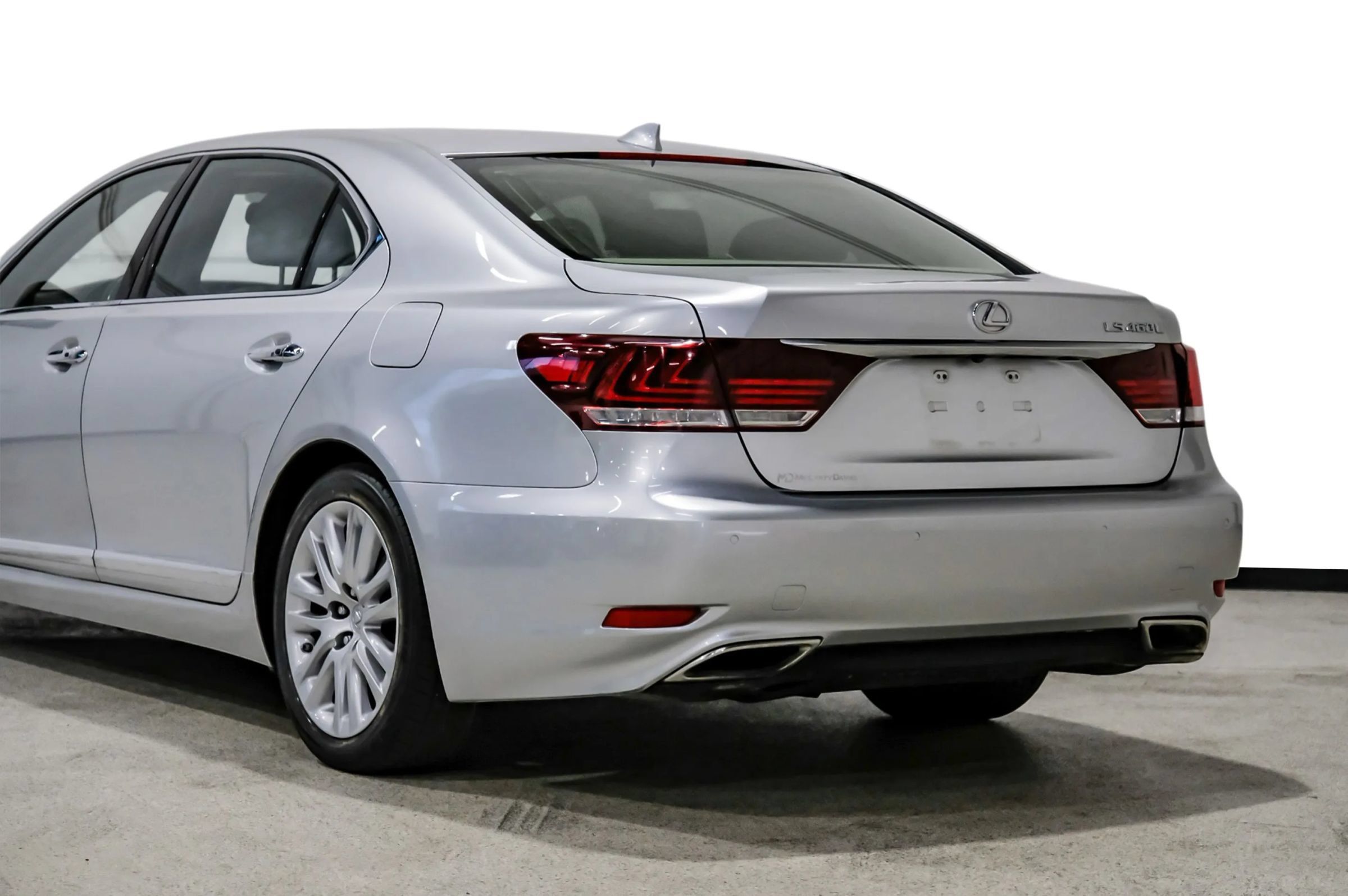 Used 2015 Lexus LS 460 L RWD image 15