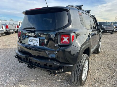 Used 2017 Jeep Renegade Latitude AWD/4WD image 15