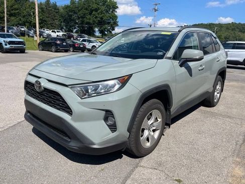 Used 2020 Toyota RAV4 XLE w/ All Weather Liner Package AWD/4WD image 10