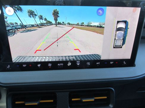 New 2025 Ford Maverick Tremor image 17