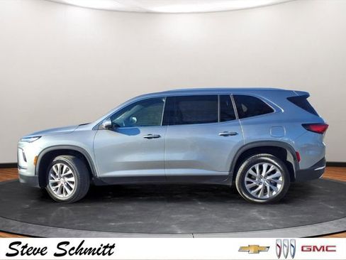 Certified 2025 Buick Enclave Preferred image 2