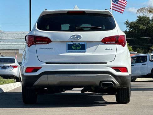 Used 2017 Hyundai Santa Fe Sport FWD image 5