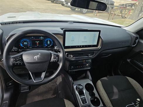 Used 2025 Ford Bronco Sport Big Bend image 16