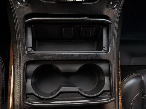 Used 2015 GMC Yukon Denali w/ Premium Package image 24