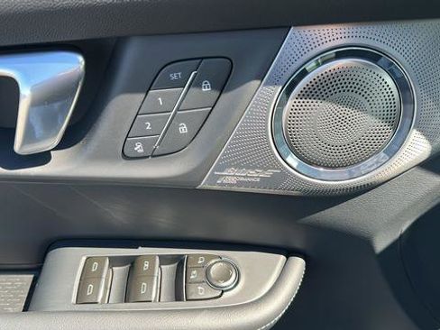 New 2026 Buick Enclave Avenir w/ Super Cruise Package image 11