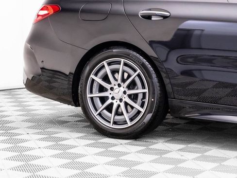 Used 2024 Mercedes-Benz C 43 AMG 4MATIC Sedan image 39