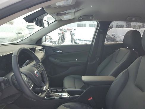 Used 2024 Buick Encore GX Sport Touring w/ Comfort Package image 17
