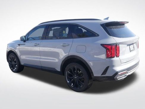 Used 2023 Kia Sorento SX image 6