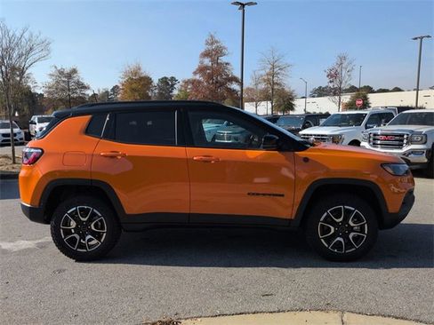 New 2026 Jeep Compass Trailhawk image 3