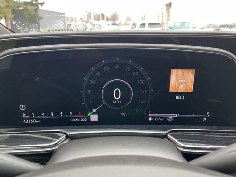 Used 2021 Cadillac Escalade ESV Sport image 30