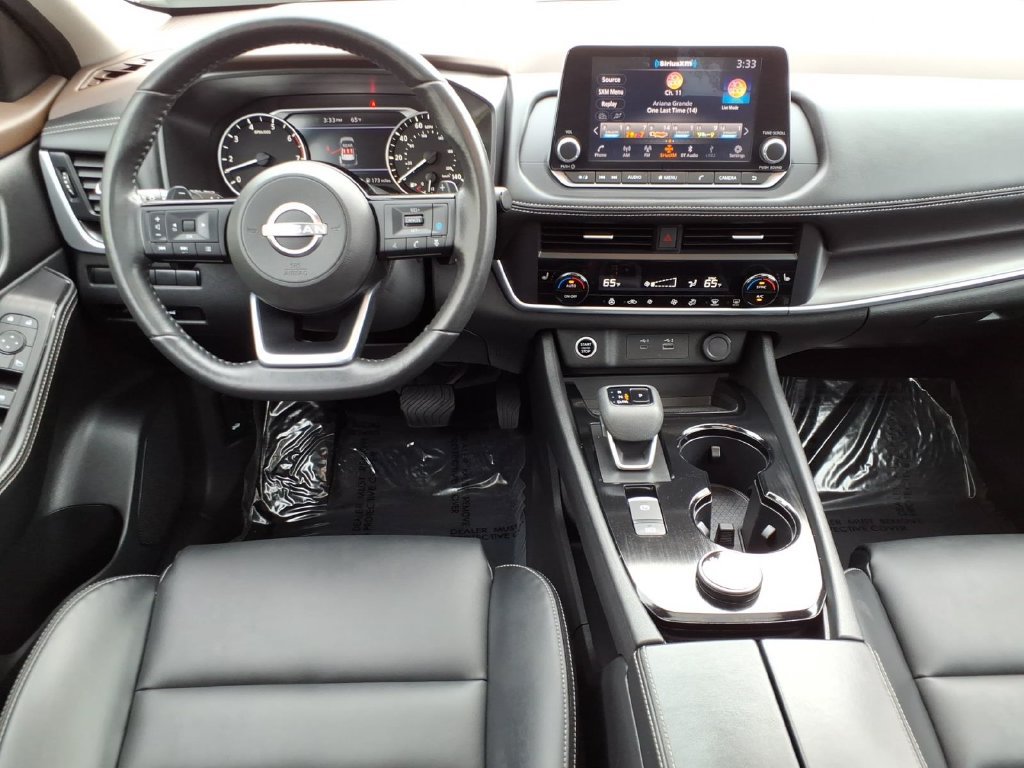 Certified 2023 Nissan Rogue SV w/ SV Premium B Package AWD/4WD image 16