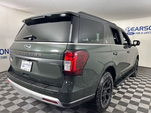 Used 2022 Ford Expedition Timberline image 5