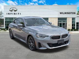 Used 2025 BMW 230i xDrive Coupe AWD/4WD video 1