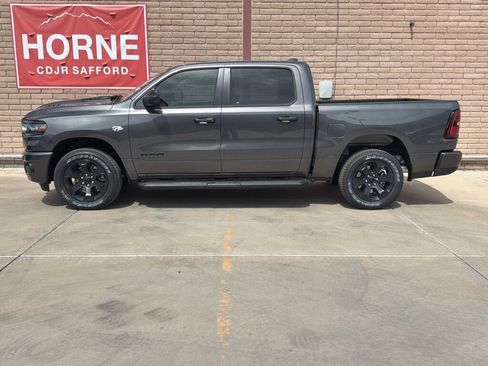 New 2026 RAM 1500 Express AWD/4WD image 2