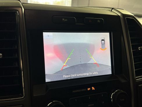 Used 2020 Ford F150 XLT w/ Equipment Group 302A Luxury image 19