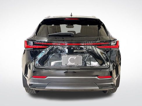 Used 2023 Lexus NX 250 FWD w/ Towing Package (2000 Lbs) image 4