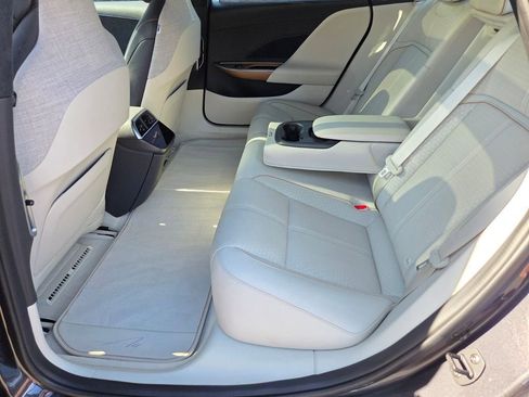 Used 2023 Lucid Air Grand Touring AWD/4WD image 25