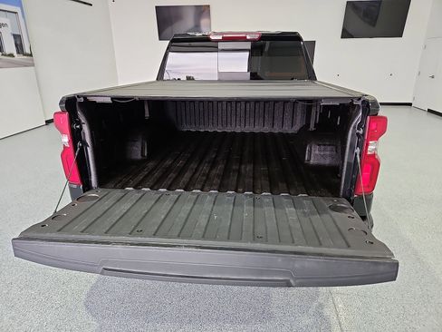 Used 2023 Chevrolet Silverado 1500 RST w/ Convenience Package II AWD/4WD image 12