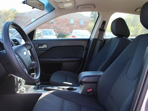 Used 2012 Ford Fusion SE image 12