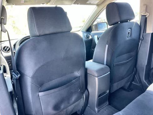 Used 2015 Nissan Rogue S w/ Convenience Package image 13