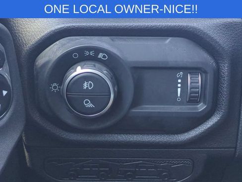 Used 2024 Jeep Gladiator Sport AWD/4WD image 16